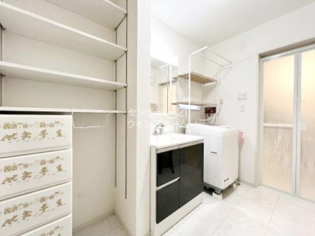 ���ʑ�E���ʏ� ���Ƒ��݂�Ȃ��p�ɂɎg�����ʒE�ߏ����L�X�Ƃ��Ă��܂��I���q�l�ƈꏏ�̓������ɁA����E�������蒅�����肷��ۂɂ������ł͂���܂���B��CG�ŉƍ�����������Ă��܂�