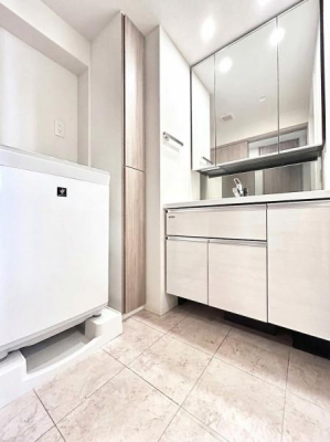 ���ʑ�E���ʏ� �@�\�I�Ő������̂�����ʏ��ł��o�����O�̐g�x�x�𐮂��邱�Ƃ��ł��܂��I�i���H�ς�CG�摜�j