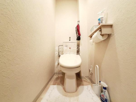 �g�C�� �g�C���͉������t���Ȃ̂Ń{�^����ŐS�n�ǂ������ł̑f������򂪉\�ł��I�g�C���b�g�y�[�p�[�̐ߖ�ɂ��Ȃ�܂��ˁB�g�[�֍��Ŋ����������������ł��B