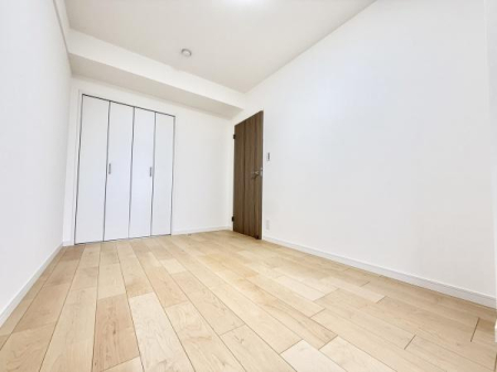 �m�� �V���v���ȃf�U�C�������̗͂m���B���[�t���ňߗނ�ו����X�b�L�����[�ł��܂��B