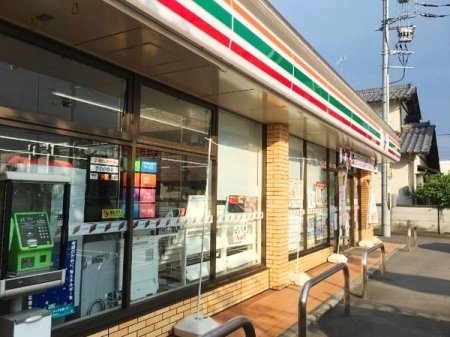 ���ӊ� �y�R���r�j�z�Z�u���C���u����{����4���ړX�F700�u