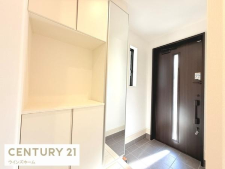 ���� ������Ƃ������邢���ւ́A�L�x�Ȏ��[�ŃX�b�L���ƕЕt���A�������̂����ۂɁB�����̏o���肪���K�ɂȂ�@�\�I�ȋ�Ԃł��B