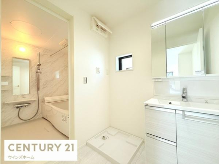 ���ʑ�E���ʏ� ���ʎ��͂�Ƃ肠��L���Ŗ����̏��������K�ł��B���ʑ���[�ɂ́A������p�i��X�L���P�A�p�i�Ȃǂ���������[�ł���悤�X�y�[�X���[�����Ă��܂��I�������芷�C���\���ɍs���܂��I