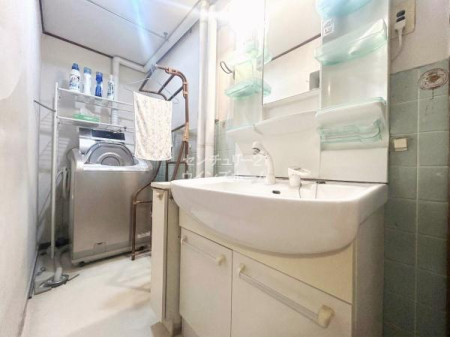 ���ʑ�E���ʏ� �傫���Đ[�����ʃ{�E���ƈ����o����n���h�V�����[����������g������̗ǂ��V�����v�[�h���b�T�[�B�L���r�l�b�g�̂ق��ɍ��E�ɍ��v6�̎��[�X�y�[�X���t���Ă��܂��I��CG�Ő��ʗp��������Ă��܂�