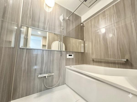 ���� �������Ƃ����L���̂����C�X�y�[�X!�S�Ɛg�̂����t���b�V������������̋�Ԃł�����o�X���[���I