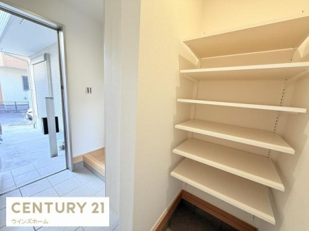 ���� �L�x�Ȏ��[�͂̃V���[�Y�C���N���[�[�b�g�Ō��ւ��X�b�L���ƌ����邱�Ƃ��ł��܂��I