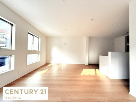 ���r���O 3�J������ݒu�������r���O�͉Ƒ����W���e���̏ꏊ�B�z������A���ʂ����ǍD�ł��I