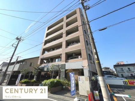 ���n�O�ώʐ^ 2000�N�z�̔��σ}���V�����IJR�u������v�w�k��14���B�ۈ牀�A�����w�Z�A�X�[�p�[�����߂��q��Đ��тɂ����X�X���̕����ł��I