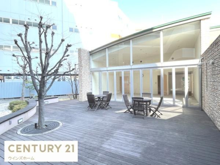 ���̑����p�� �Ƒ���F�l�����Ɗy�����R�~���j�P�[�V�����ł���쉢���I�[�v���J�t�F�e���X�͂�Ƃ肠�鎞�Ԃ����o���܂��B