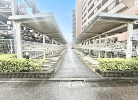 ���̑����p�� �����t���̒��֏�Ɏ��]�Ԃ��߂邱�Ƃ��ł��܂��I