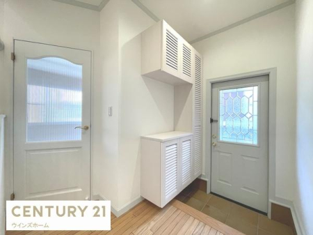 ���� ������Ƃ������邢���ւ͐������̂����ۂɁB�����̏o���肪���K�ɂȂ�@�\�I�ȋ�Ԃł��B