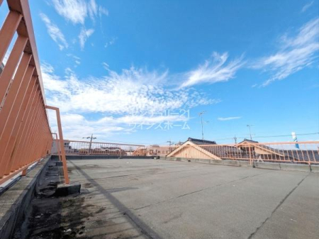 �o���R�j�[ �S�����p�m���}�ŋ���������鉮��t���I�J���I�ȁu���̃��r���O�v�Ƃ��Ďg���܂��B�T���̒��H���s�N�j�b�N�C���Ŋy���񂾂�A�F�l���Ă��BBQ��p�[�e�B�����Ă݂���A�y���ݕ��͖�������ґ��Ԃł��I