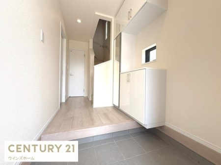 ���� ������Ƃ������邢���ւ́A�L�x�Ȏ��[�ŃX�b�L���ƕЕt���A�������̂����ۂɁB�����̏o���肪���K�ɂȂ�@�\�I�ȋ�Ԃł��B