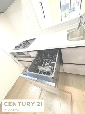 �L�b�`�� �r���g�C���H��@�t���̃V�X�e���L�b�`���ŉƎ��̕��S���y���A�Z�����p�p�}�}���T�|�[�g���܂��I