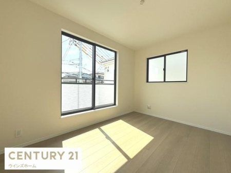 �m�� �o���R�j�[�ɖʂ����m����6.5���N���[�[�b�g�t���I����������������K�ȋ�Ԃł��낰�܂��I