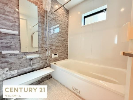 ���� �������Ƃ����L���̂����C�X�y�[�X!�S�Ɛg�̂����t���b�V������������̋�Ԃł�����o�X���[���I�������C�����@�t���ł��I