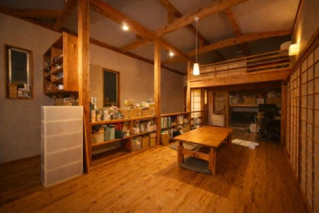 ���r���O ���̗��Ɩ��C�����D��Ȃ��A�ʂ����肠��a���_����ԁB�V�䍂�����������J���I�Ȑ݌v���A�������ʂȎ��Ԃւƕς��Ă���܂��B��CG�ŏ����������Ă���܂�