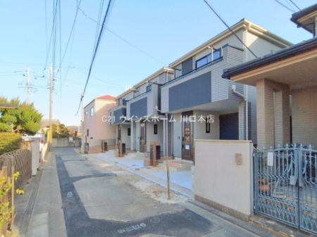 �O�ʓ��H�܂ތ��n�ʐ^ -