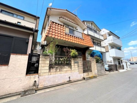 ���̑����n JR���l���k���u�n�v�w�k��19���̗����������Z��n�B�ۈ�{�݂⏬�w�Z���߂��q��Ċ��ɂ��b�܂ꂽ���K�ȃ��P�[�V�����ł��I�܂��X�[�p�[�ɕa�@���k��10���ȓ��ɑ������֐��̍����Z���ƂȂ��Ă��܂��I