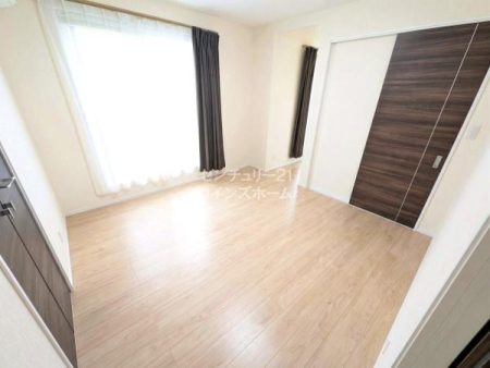 �m�� �����𔒁~���ł܂Ƃ߂��V���v�����_���ȗm���B�e�m���Ɏ��[��݂����喞���v�����ł��I�f�M���E�h�����E���I�}���ɗD�ꂽ�g���v���T�b�V��S���ɍ̗p���Ă��܂��I��CG�ŉƍ�����������Ă��܂�