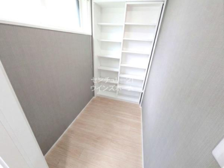 ���̑����� ��1.5������[�˂����p�ӂ��܂����I���ւƂ��Ă������Ƃ��ĂȂǁA�l�X�ȗp�r�Ŏg���閜�\�X�y�[�X�ł��I��CG�ŉƍ�����������Ă��܂�