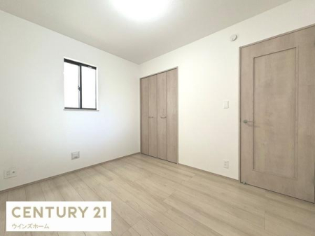 ���r���O�ȊO�̋��� 5.25���[�˂͎��[�X�y�[�X�Ƃ��Ă��A�����Ƃ��ĉƑ����߂����������ɂ��Ă�OK�I�N���[�[�b�g�t���Ŏ��[���^�b�v���m�ۂ���Ă��܂��I