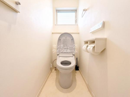 �g�C�� �g�C���͉������t���Ȃ̂Ń{�^����ŐS�n�ǂ������ł̑f������򂪉\�ł��I�g�C���b�g�y�[�p�[�̐ߖ�ɂ��Ȃ�܂��ˁB�g�[�֍��Ŋ����������������ł��B