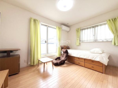 �m�� �e�m����a���Ɏ��[�����������喞���v�����I�ו�����������Еt���ċ��Z�X�y�[�X���ő���m�ۂł���̂ŁA�������Ƃ��낰����K�ȃv���C�x�[�g��Ԃł��B��CG�ňꕔ�̉ƍ�����������Ă��܂�