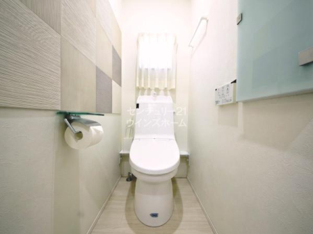 �g�C�� �g�C����3�����ɂ���̂Œ��̍��G���ɂ��a�؂��邱�ƂȂ��g���܂��I���G�������@�\���ڂȂ̂Ń{�^����ŐS�n�ǂ������ł̑f������򂪉\�ł��I