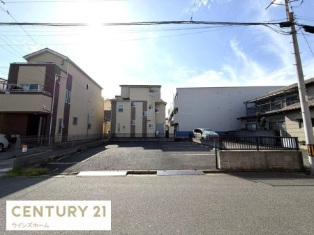 ���n�y�n�ʐ^ �S2���I2����70���Ē��I���D���ȃn�E�X���[�J�[�Ō��z�\�ł��I