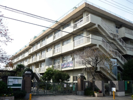 ���ӊ� �y���w�Z�z�������܎s���c�����w�Z�F240�u