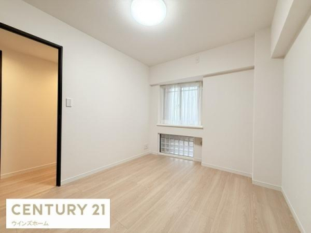 �m�� ���炩�ȓ��������S�n�悭�������ނ�������5.4���B�N���[�[�b�g�����ł������X�b�L���I