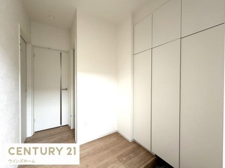 ���� �V��߂��܂ō����̂����^�V���[�Y�{�b�N�X����������ցB���Ƒ����̌C����p�i������������[�ł��A���ł����������֋�Ԃ�ۂĂ܂��B