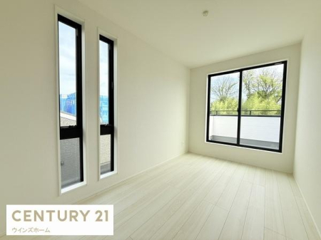 �m�� 2�ʍ̌����m�ۂ����m���̂��ߓ����͎��R�������薾�邭�A���ʂ����ǍD�B�����������邱�Ƃň��������Ȃ��A������������Ԃł��B