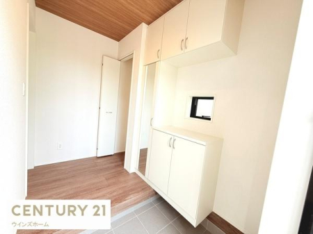 ���� ������Ƃ������邢���ւ́A�L�x�Ȏ��[�ŃX�b�L���ƕЕt���������̂����ۂɁB�����̏o���肪���K�ɂȂ�@�\�I�ȋ�Ԃł��B