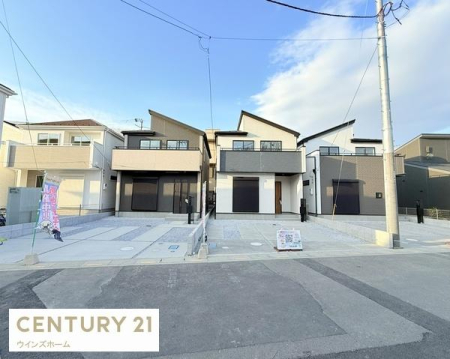 �O�ʓ��H�܂ތ��n�ʐ^ �O�ʓ��H�͓쑤6���B�Ԓʂ�̏��Ȃ��Z��n�B