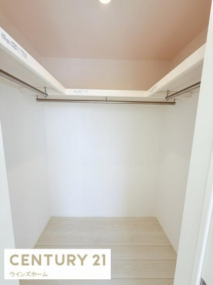 ���[ �E�H�[�N�C���N���[�[�b�g��2�J�����p�ӁI�G�ߕ��̉Ɠd��X�[�c�P�[�X�A���z�c�Ȃǂ��܂Ƃ߂Ď��[�ł��܂��I