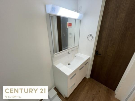 ���ʑ�E���ʏ� ���ʎ��͂�Ƃ肠��L���Ŗ����̏��������K�ł��B���ʑ���[�ɂ́A������p�i��X�L���P�A�p�i�Ȃǂ���������[�ł���悤�X�y�[�X���[�����Ă��܂��I