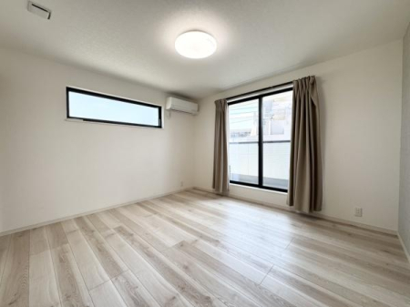 �m�� �V���v���ȗm���ŃN���[�[�b�g�����ł��I