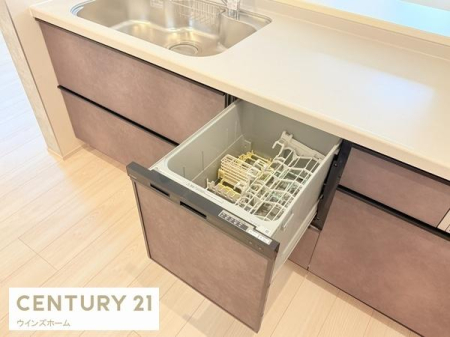 �L�b�`�� �r���g�C���H��@�t���̃V�X�e���L�b�`���ŉƎ��̕��S���y���A�Z�����p�p�}�}���T�|�[�g���܂��I