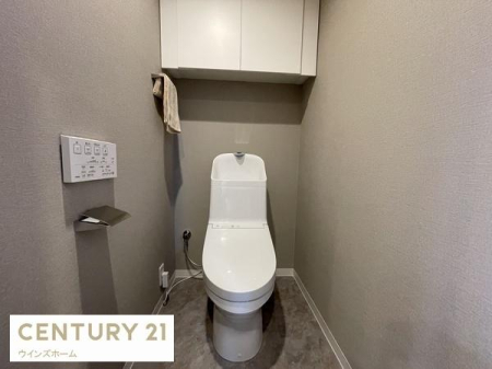 �g�C�� �㕔�Ɏ��[�X�y�[�X���m�ۂ����@�\�I�ȃg�C���B�X�g�b�N�i�⏬�����������₷���A��Ԃ�L�����p�ł��܂��B
�V�K�����ςł��I