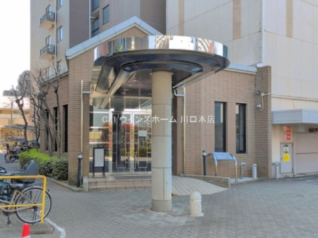�G���g�����X -