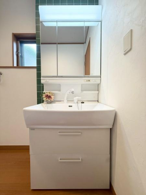 ���ʑ�E���ʏ� -