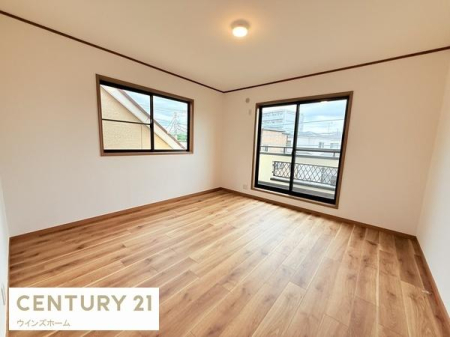 �m�� �o���R�j�[�ɖʂ������邢�m����8���B�x�b�h��u���Ă���Ƃ肠��L���ŐQ���ɂ҂�����ł��I�E�H�[�N�C���N���[�[�b�g�t���ł��������X�b�L���Еt���܂��B