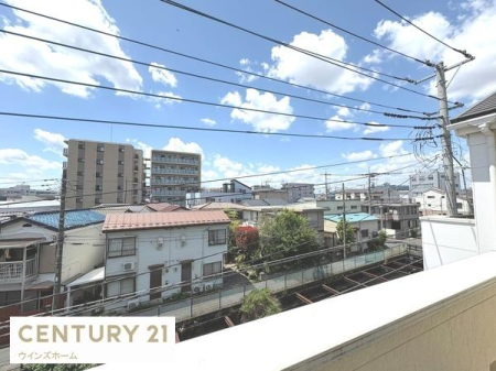 �o���R�j�[ ��������Ɨz������A���󕨂��悭�����o���R�j�[�B���ӂ̌����Ƃ̋��������邽�߁A���E���������C�����̗ǂ����]���y���߂܂�