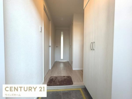 ���� ���ւ́A��e�ʂ̎��[�X�y�[�X�������ς��A�C�⏬�����������萮���ł���@�\�I�ȋ�Ԃł��B