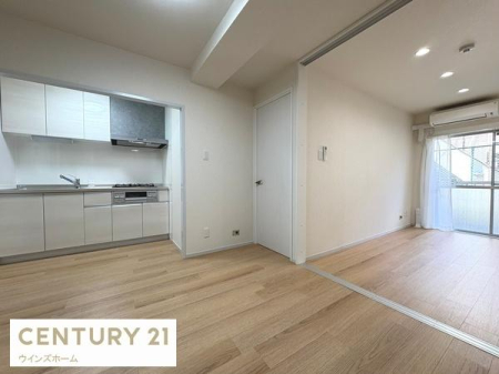 ���r���O�ȊO�̋��� �_�C�j���O�L�b�`����7.8���Ń_�C�j���O�X�y�[�X���L�X�B�׎��̎d�؂���J���Ĉ�̓I�Ɏg�p���邱�Ƃ��\�ł��I