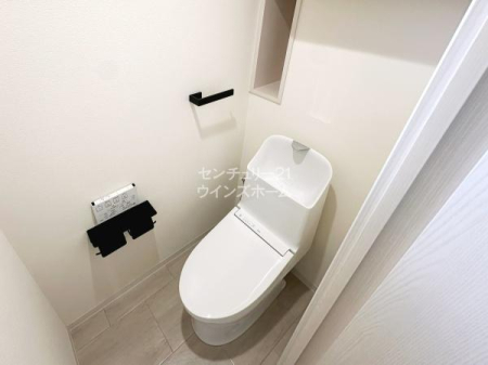 �g�C�� �g�C�����V�K�����ς݂Ȃ̂ŋC�����悭���g�����������܂��I�������@�\���ڂȂ̂Ń{�^����ŐS�n�ǂ������ł̑f������򂪉\�ł��I�g�[�֍��Ŋ����������������B