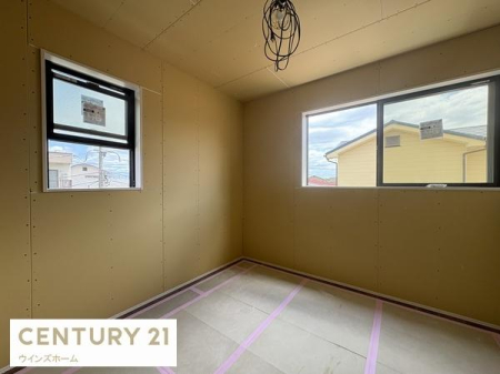 �m�� ���炩�ȓ��������S�n�悭�������ނ������͖�5.6���B�����Ղ���[�\�ȃE�H�[�N�C���N���[�[�b�g�����B