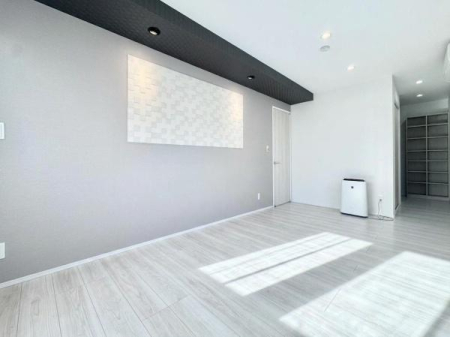 �m�� -